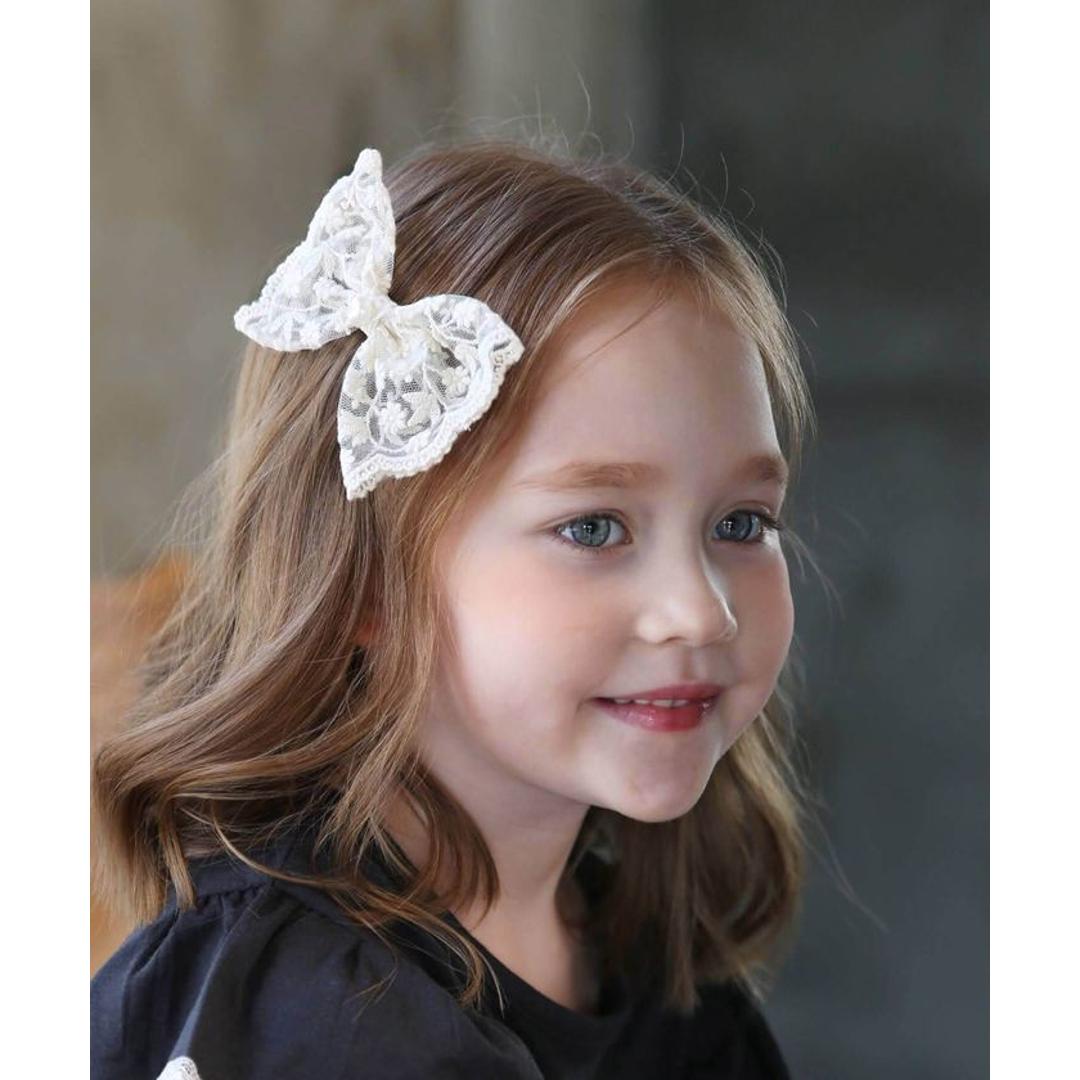Rora ヘアクリップ キッズ 通販 ヘイリー 髪飾り 髪留め リボン 大きめ レース パール ホワイト 女の子 子供 子ども こども フォーマル ナチュラル カジュアル 卒園式 入学式 結婚式 パーティー 七五三 誕生日 かわいい おしゃれ ヘアアクセサリー アイボリー フリー