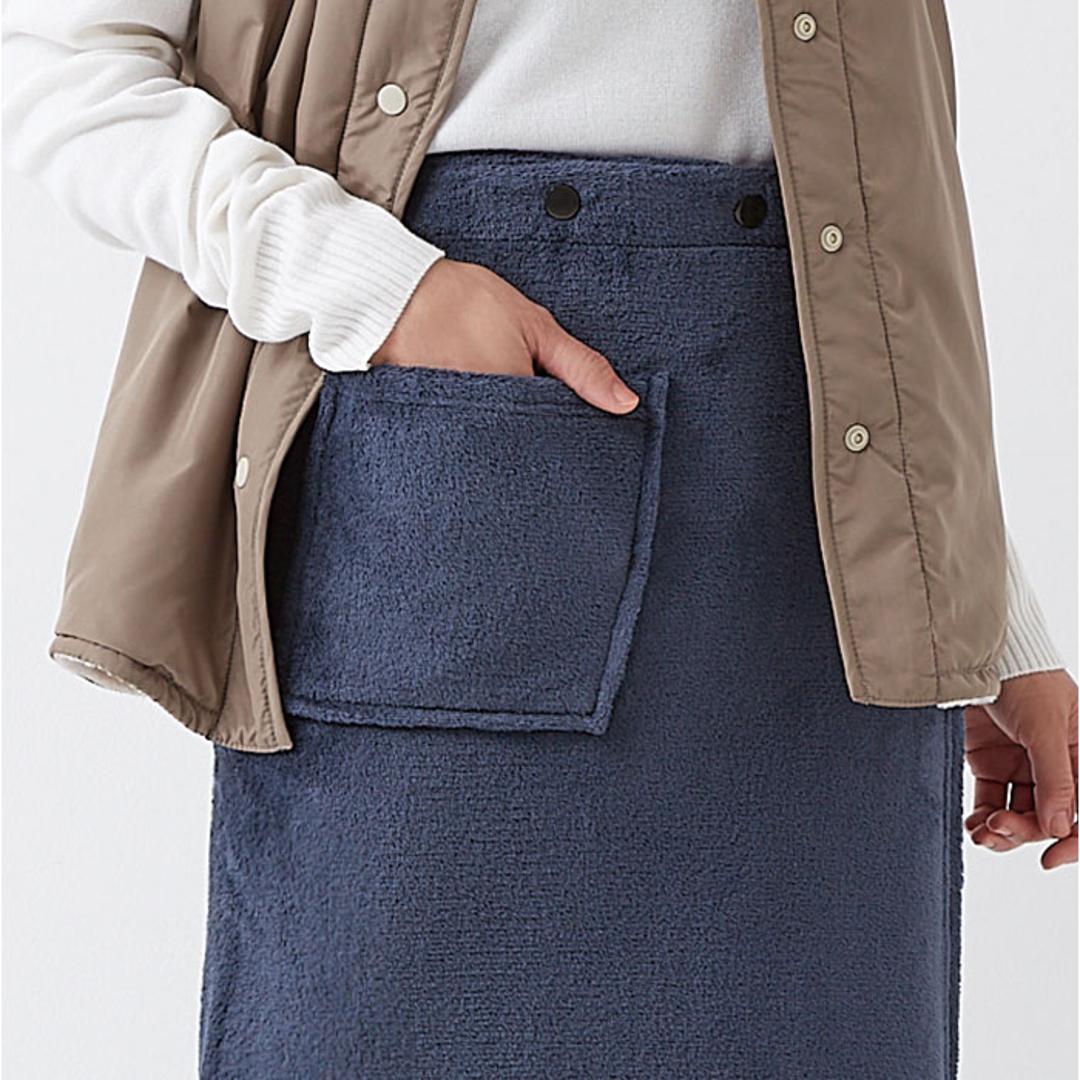 ひざ掛け ブランケット 通販 巻きスカート ラップスカート ロングスカート 毛布 着る毛布 ルームウェア ロング スカート レディース あったか 暖かい 防寒 グッズ 防風 秋 冬 秋冬 冷え 冷え症 かわいい ネイビー M-LLサイズ