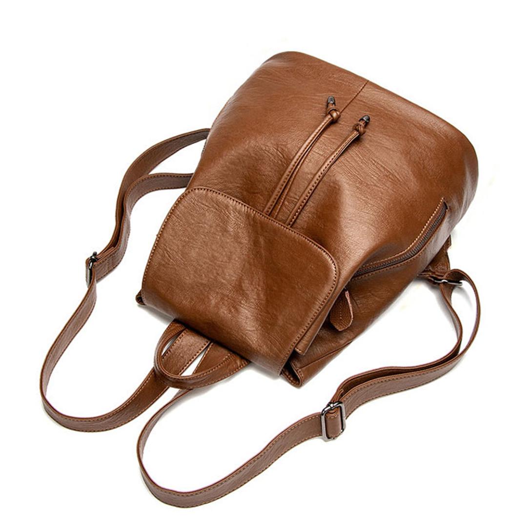 リュック 大容量 レディース 通販 リュックサック バックパック デイパック ナップザック レディースリュック 手提げ トート 大きく開く 収納 多機能 柔らかい やわらかい シンプル カジュアル 無地 大人 かっこいい おしゃれ オシャレ 通勤 通学 ブラウン ・