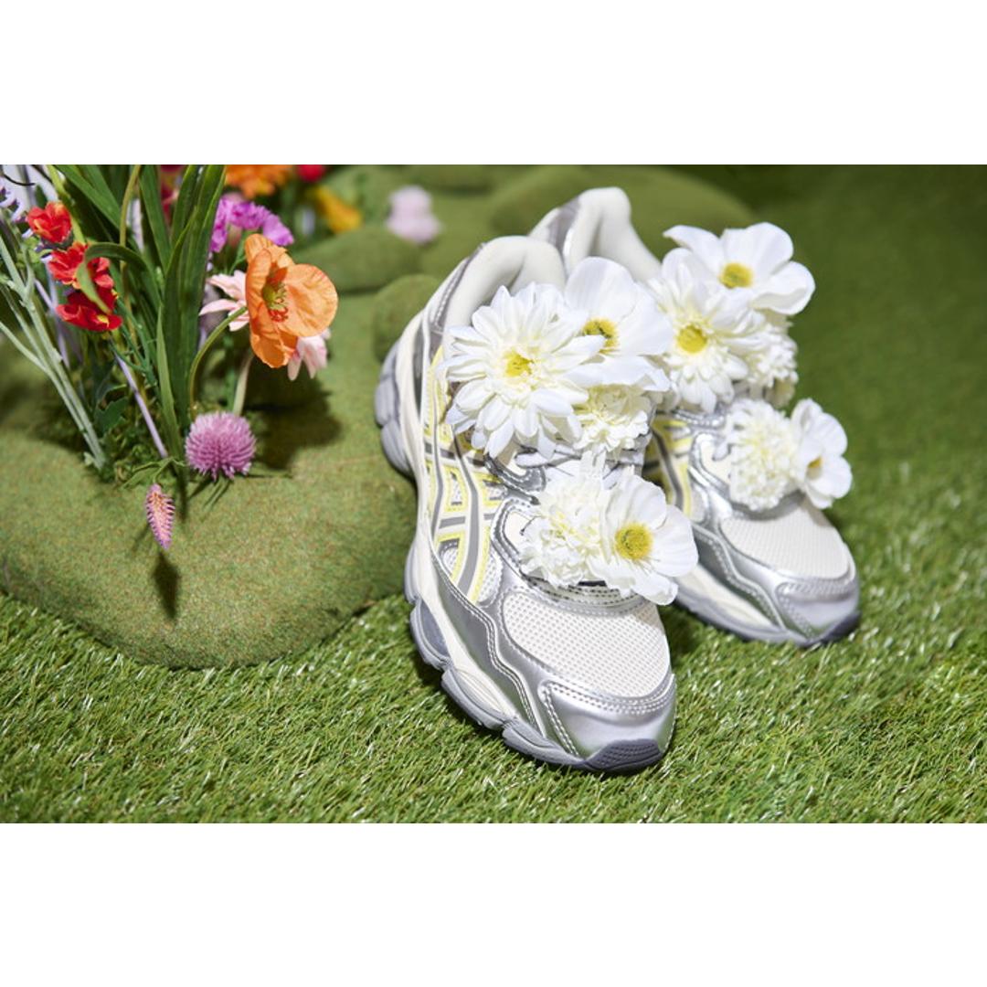 シューアクセサリー 通販 PERO COVER ペロカバー シューチャーム 装飾的アクセサリー シューパーツ シューズアクセサリー スニーカー 男女兼用 おしゃれ 上品 かわいい 靴アクセサリー 靴 くつ シューズ 簡単取付 贈り物 ギフト プレゼント Flower/Mix/White ・