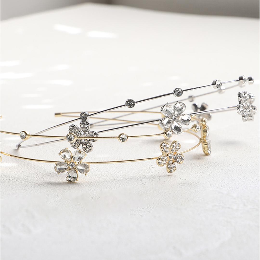 RORA カチューシャ 細め 通販 ローラ アメリア ヘッドドレス ヘアアクセサリー 髪飾り キッズ 子供 子ども こども 女の子 女子 花 お花 キラキラ フォーマル おしゃれ かわいい 入園式 卒園式 入学式 卒業式 発表会 結婚式 キッズファッション ゴールド ・