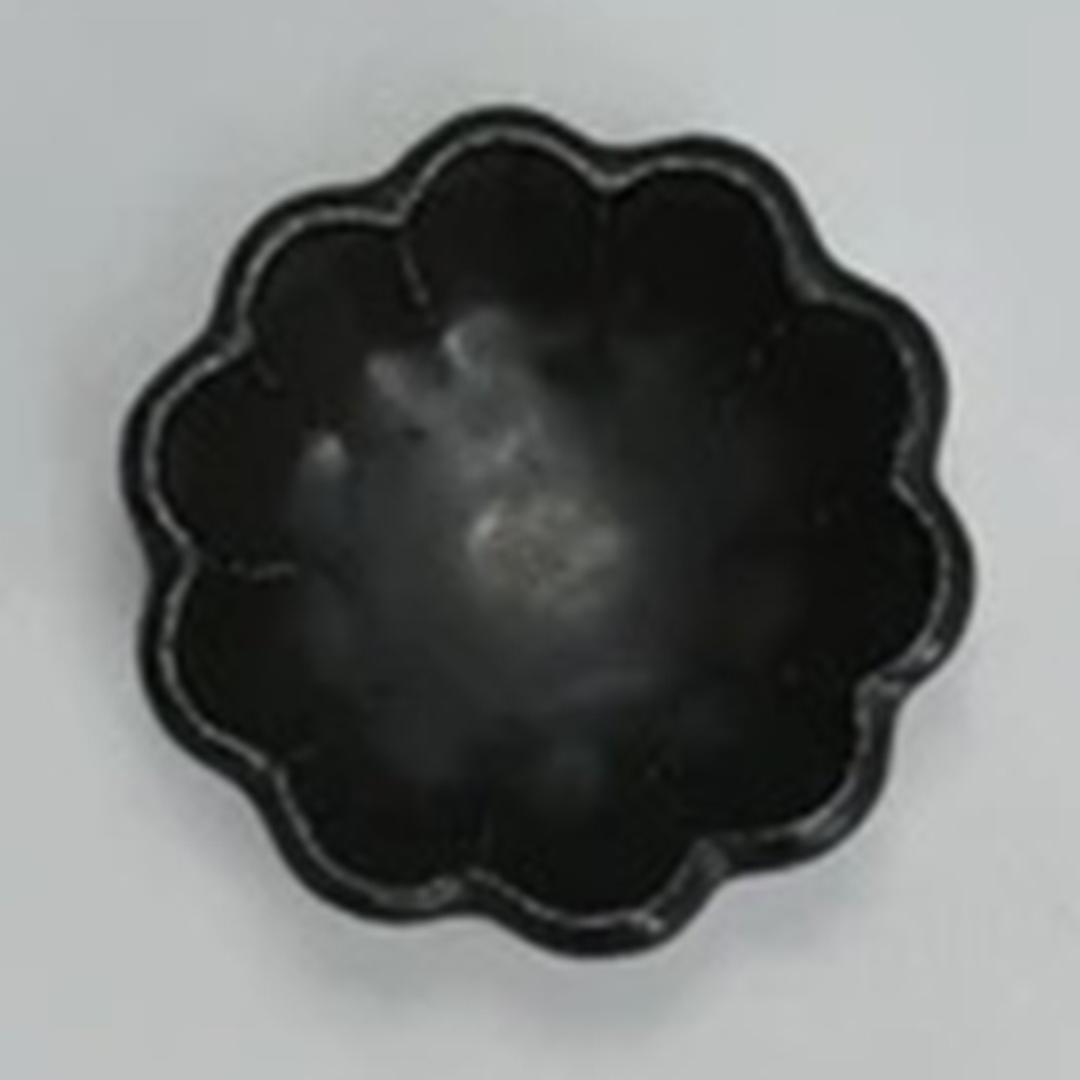 美濃焼 小鉢 通販 日本製 小皿 美濃 焼 12cm 取り皿 副菜 取皿 和食器 おしゃれ モダン かわいい 花形 花型 お花 サラダ デザート 電子レンジ対応 食洗機対応 朝食 おやつ 夕食 リンカ 12ボウル グルメスタイル キッチン用品 ホワイト ・