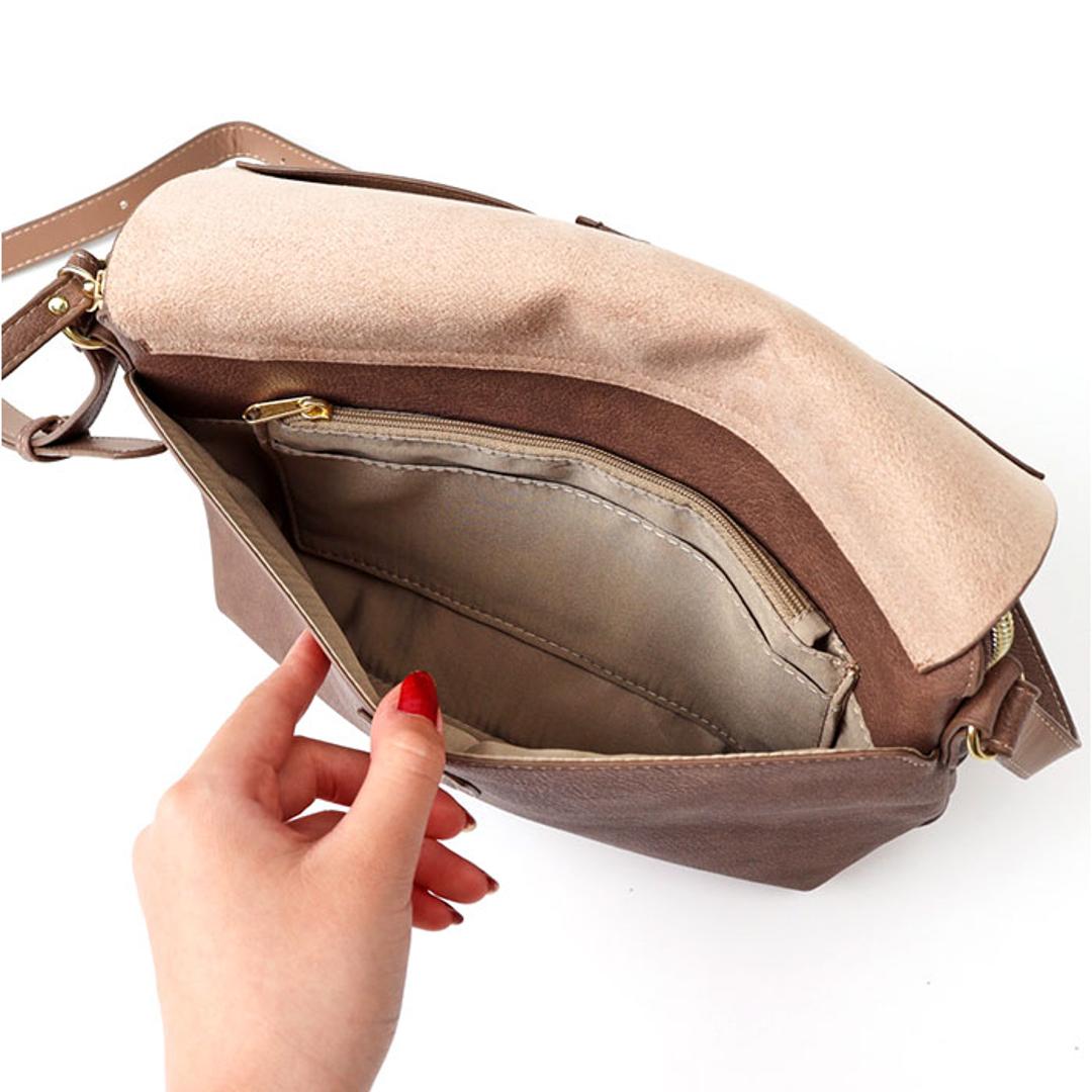 Legato Largo ショルダーバッグ LH-D1227 通販 レガートラルゴ お財布 ショルダー お財布ポシェット お財布ポーチ お財布ショルダーバッグ 斜めがけバッグ レディース 通勤 通学 旅行 大容量 おしゃれ シンプル 上品 きれいめ ブランド BK.ブラック ・