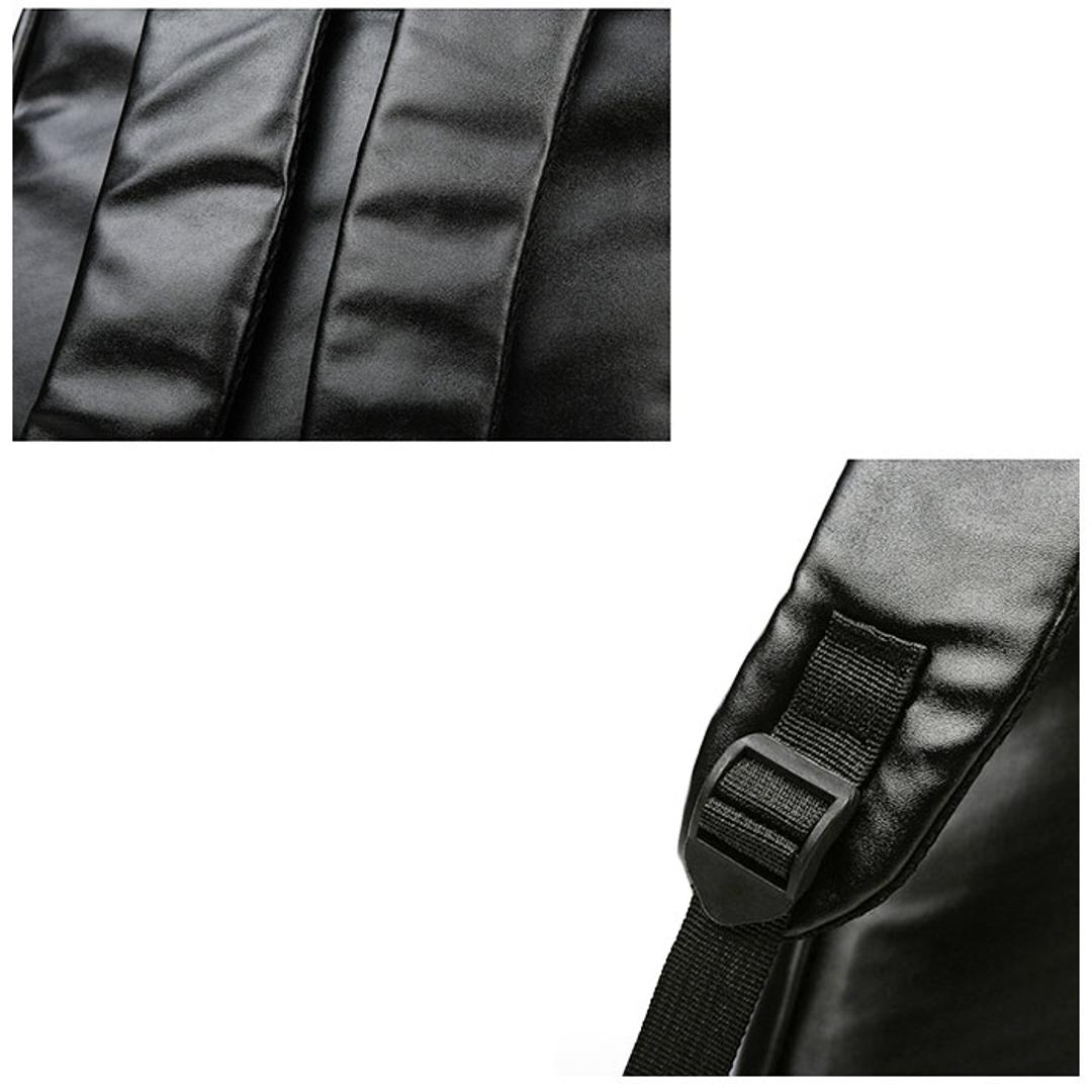 リュック 大容量 通学 通販 リュックサック デイパック ナップザック バックパック 耐摩耗性 やわらかい 柔らかい ジッパー PUレザー 無地 ユニセックス メンズ レディース シンプル 旅行 通勤 おしゃれ ブラック ・