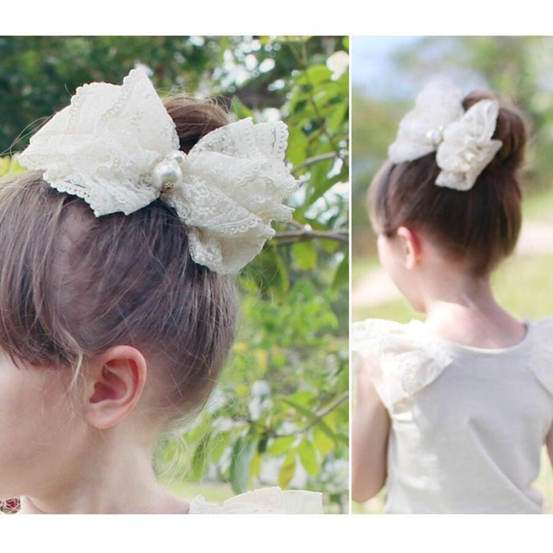 Rora ヘアゴム キッズ 通販 ノンノン 髪ゴム 髪飾り 髪留め リボン レース 大きい パール 女の子 子供 子ども こども おしゃれ かわいい フォーマル 大人っぽい 上品 入園式 卒園式 入学式 卒業式 結婚式 パーティー ヘアアレンジ ヘアアクセサリー オフホワイト FREE