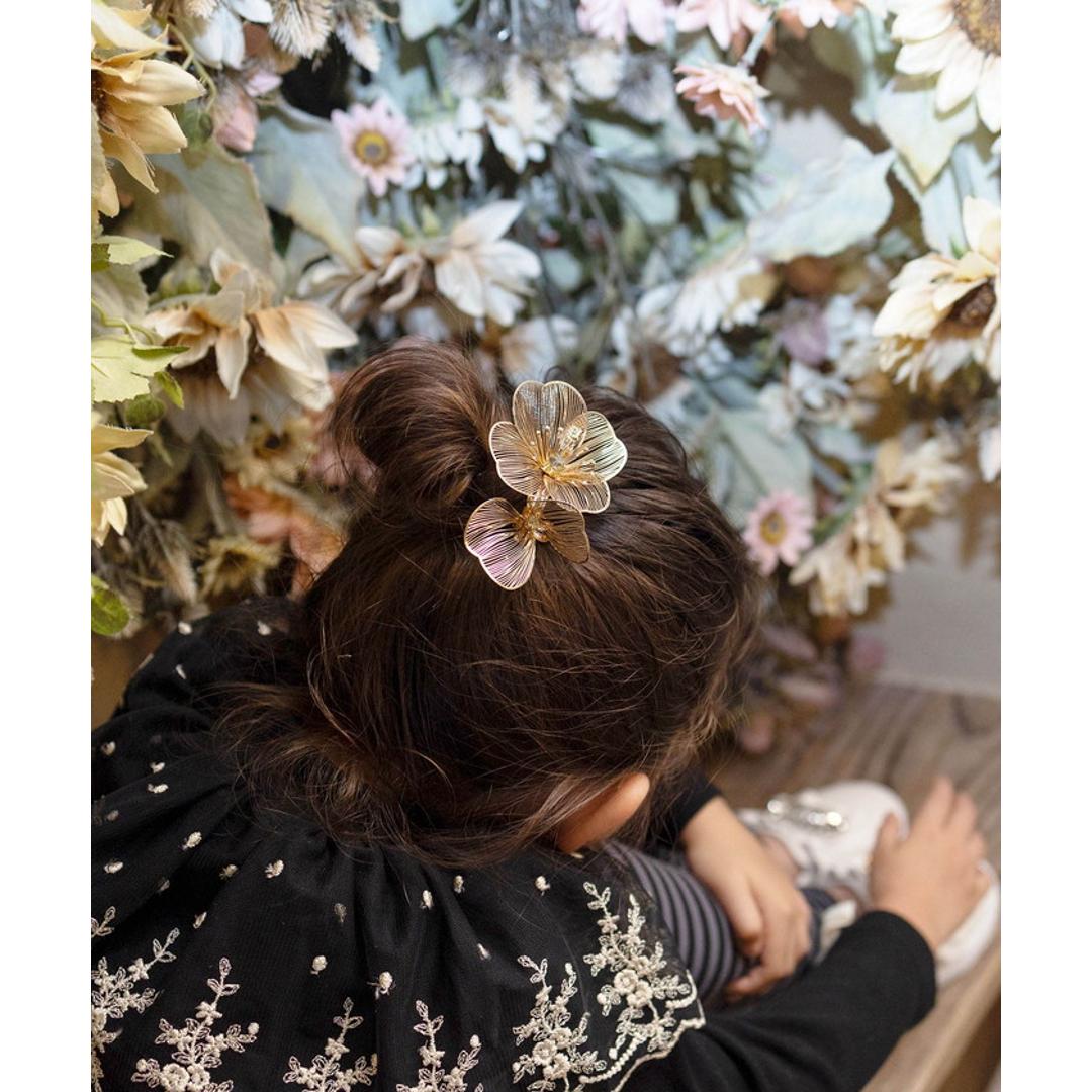 Rora ヘアクリップ キッズ 通販 グラシア ヘアークリップ 髪どめ 髪留め ヘアアクセサリー 髪飾り お花 フラワー 子供 女の子 大人っぽい 卒園式 入学式 結婚式 発表会 可愛い おしゃれ かわいい 子ども用アクセサリー キッズファッション ゴールド ・