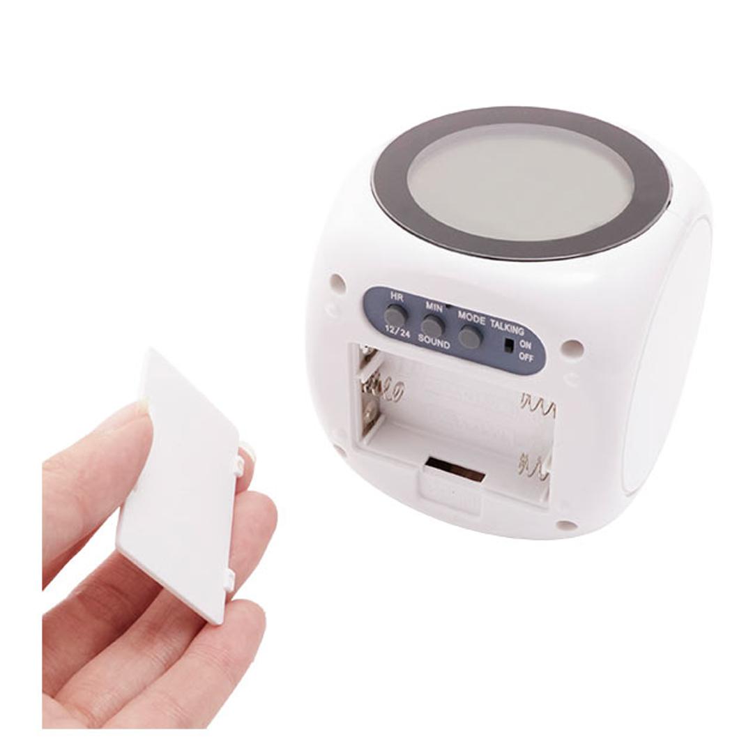 置き時計 おしゃれ デジタル 通販 置時計 夜も見える 時計 プロジェクター 光る ライト 音声 目覚まし 音声機能 読み上げ トーキングクロック Talking Clock 目覚まし時計 かっこいい 音で知らせる 声で知らせる 音でお知らせ 声でお知らせ しゃべる 話す 048043.ホワイト ・