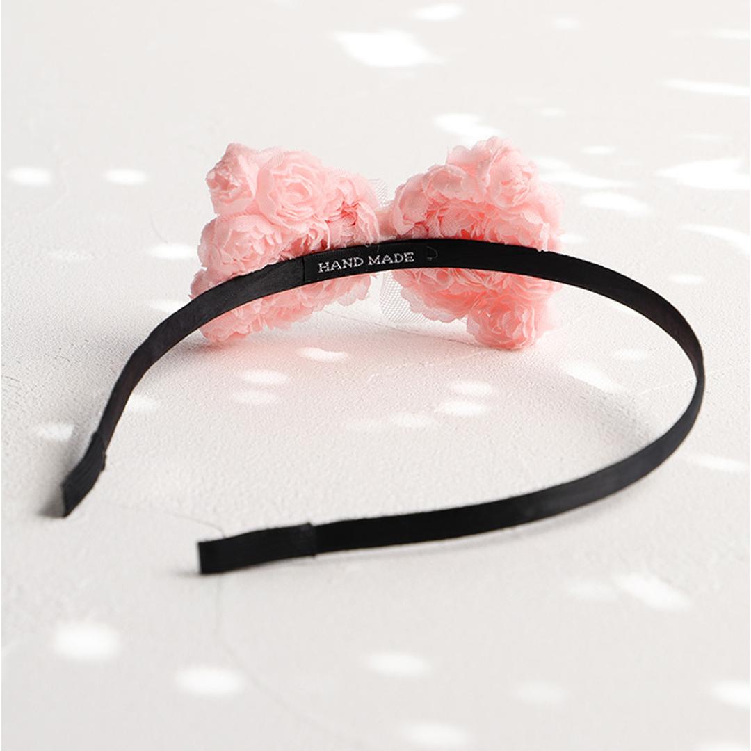 RORA カチューシャ 細め 通販 ローラ ミア ヘッドドレス ヘアアクセサリー 髪飾り キッズ 子供 子ども こども 女の子 女子 リボン 花 お花 フォーマル おしゃれ かわいい 入園式 卒園式 入学式 卒業式 発表会 結婚式 キッズファッション ピンク ・