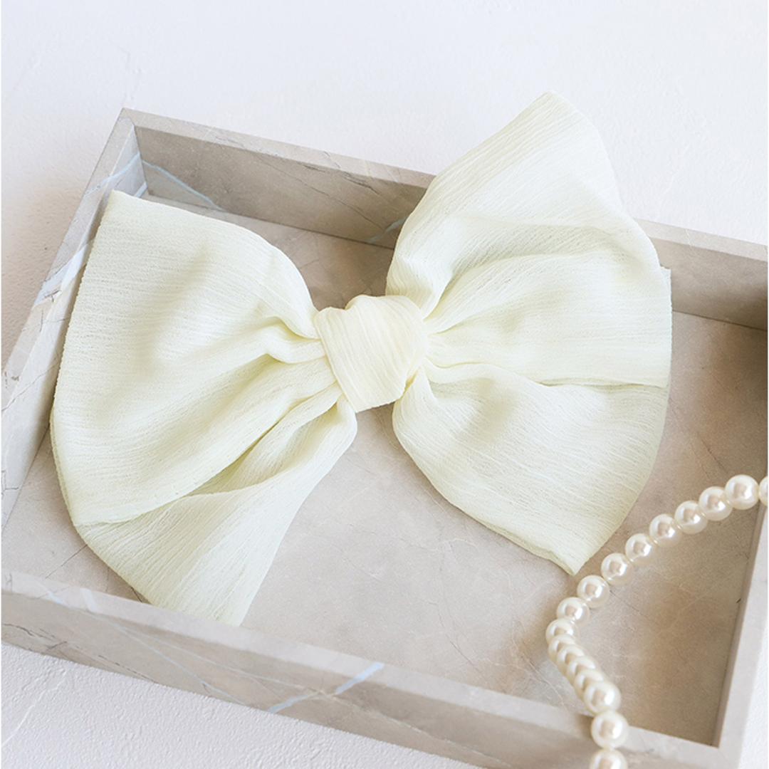 RORA ヘアクリップ 通販 ローラ ケイト バレッタ ヘアアクセサリー 髪飾り キッズ 子供 子ども こども リボン 透け感 大きめ しっかり かわいい おしゃれ 女の子 女子 入園式 卒園式 入学式 卒業式 フォーマル 発表会 結婚式 キッズファッション アイボリー ・