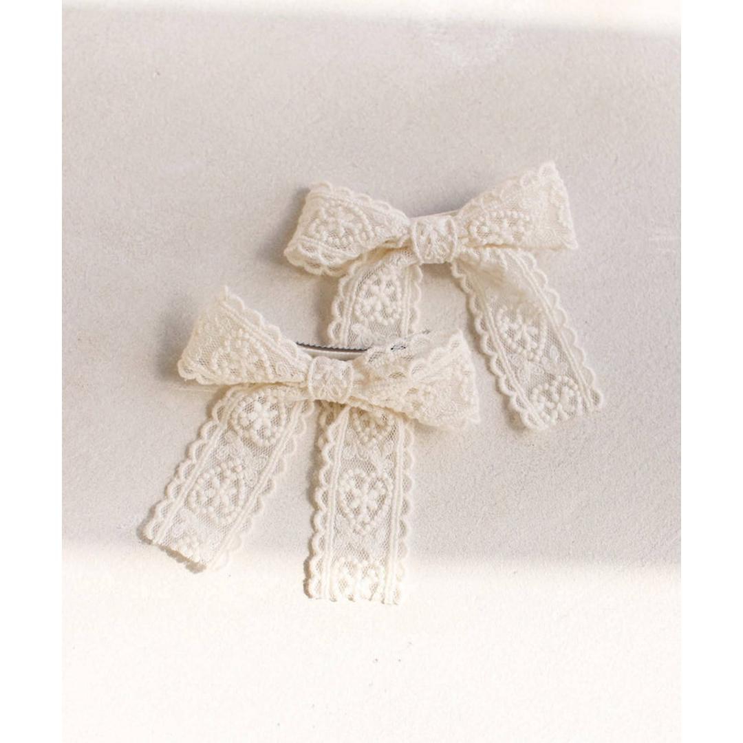 Rora ヘアクリップ キッズ 2個セット 通販 ケイリー 髪飾り 髪留め リボン 大きめ レース ホワイト 女の子 子供 子ども こども フォーマル ナチュラル カジュアル 卒園式 入学式 結婚式 パーティー 七五三 かわいい おしゃれ ヘアアクセサリー アイボリー フリー