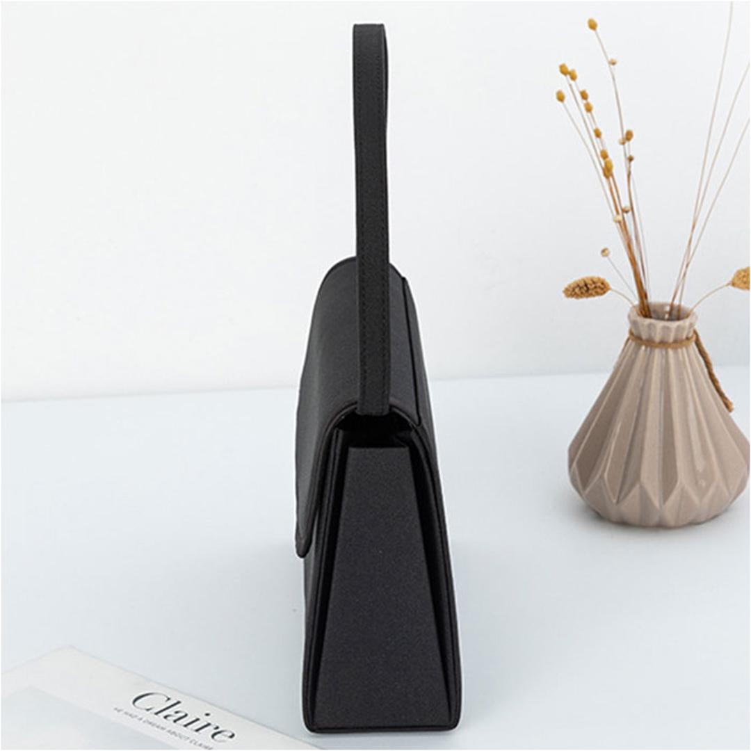 トートバッグ ブラックフォーマル 通販 ハンドバッグ レディース ミニバッグ フォーマルバッグ バッグ バック 鞄 かばん カバン セレモニー 冠婚葬祭 オケージョン 小さめ シンプル 結婚式 葬式 法事 上品 入学式 卒業式 無地 弔事 お呼ばれ オシャレ ブラック ・