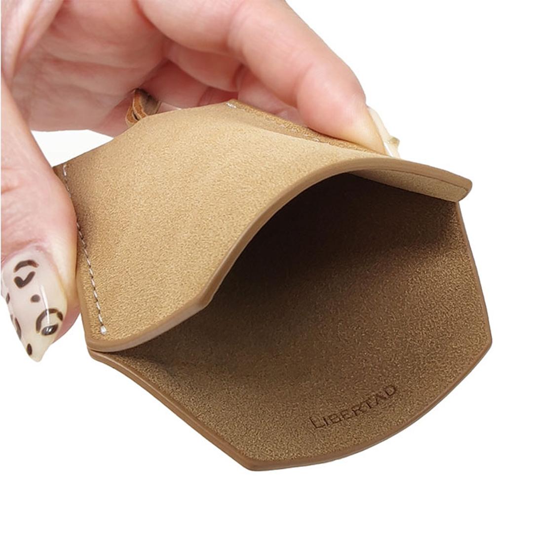 キークロシェット 通販 キーケース クロシェット 首掛け 鍵入れ 鍵ケース キーアクセサリー 鍵 カギ 男女兼用 キーホルダー キーリング おしゃれ かわいい シンプル 便利 持ち運び 合皮 出し入れ可能 ネックレス ギフト 贈り物 BLACK ・