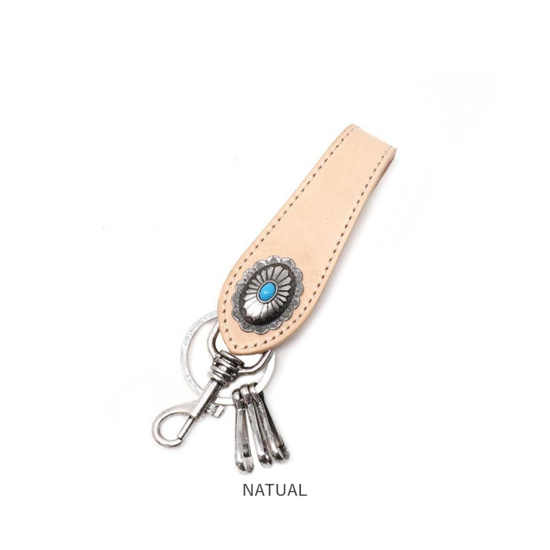 キーホルダー メンズ 通販 キーリング コンチョキーホルダー ベルトループ 牛革 革 本革 ココペリ コンチョ レディース キーアクセサリー フック 鍵 カギ おしゃれ かっこいい シンプル 飾りボタン レザー ギフト 贈り物 BLACK ・