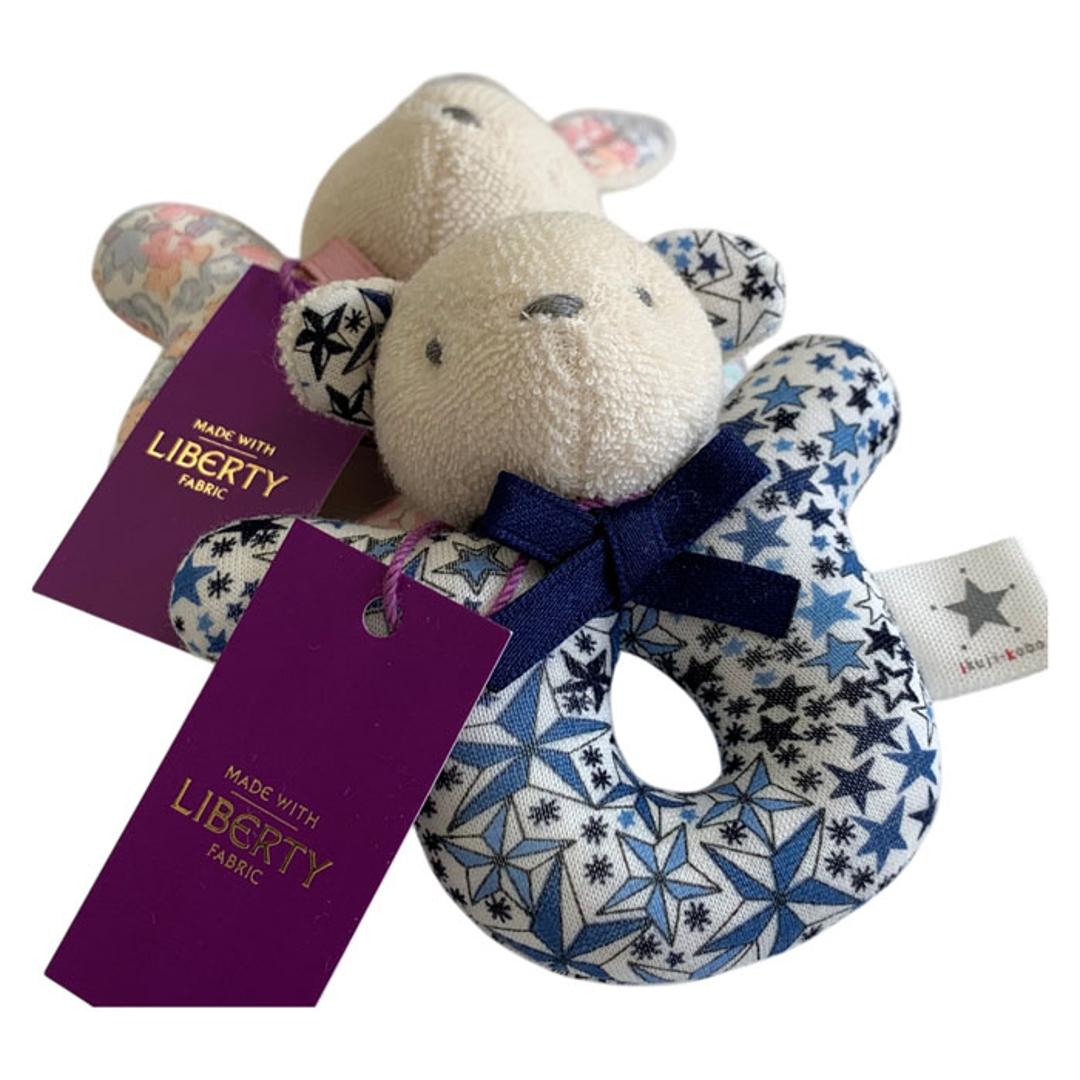 育児工房 ギフトセット 3点 ベビー 通販 日本製 スタイ ソックス ラトル セット プレゼント 贈り物 ギフト 靴下くつした 優しい肌触り 出産祝い かわいい 可愛い 箱入り 赤ちゃん 男の子 女の子 おしゃれ ベビー用品 ベビーグッズ オシャレ ピンク ・