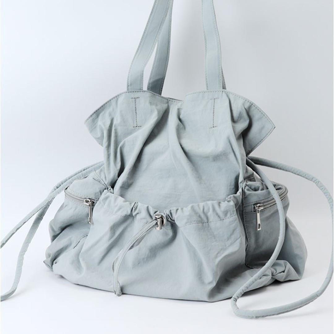 トートバッグ ナイロン レディース 通販 laportadizucchero ラポルタディズッケロ ショルダーバッグ 大容量 ナイロントートバッグ 手提げバッグ 柔らかい やわらかい トートーバック かわいい おしゃれ 軽い 大人 通勤 通学 ギフト ブラック ・