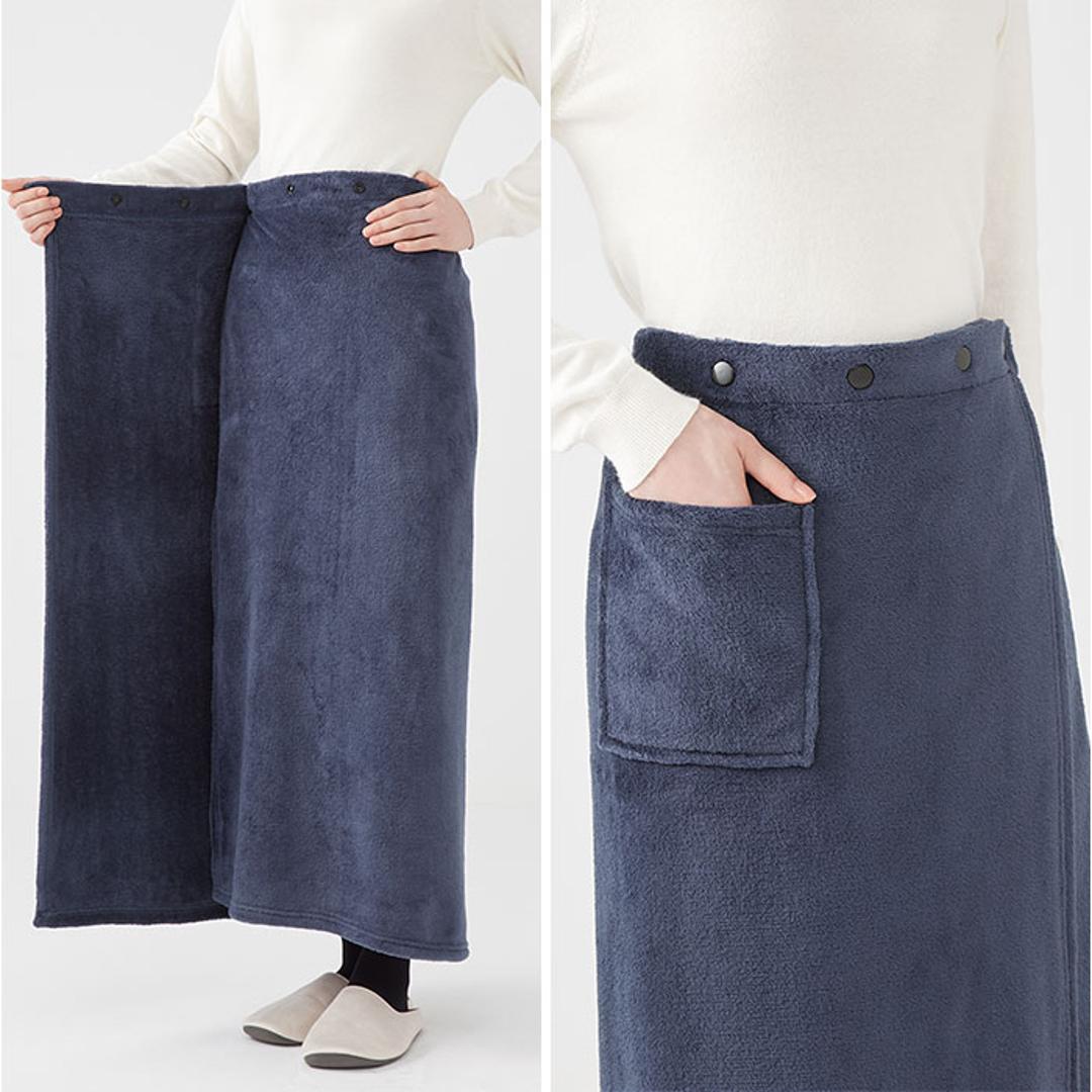 ひざ掛け ブランケット 通販 巻きスカート ラップスカート ロングスカート 毛布 着る毛布 ルームウェア ロング スカート レディース あったか 暖かい 防寒 グッズ 防風 秋 冬 秋冬 冷え 冷え症 かわいい ネイビー M-LLサイズ