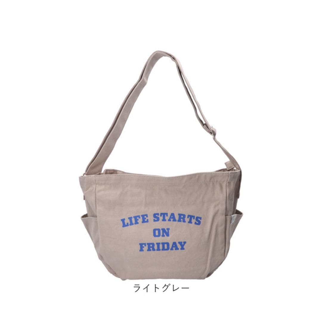 jouet ジョエット ショルダーバッグ J7522 通販 カレッジロゴショルダー 斜め掛けバッグ 斜めがけバッグ ショルダーバック キャンバス 布 斜め掛け おしゃれ かわいい レディース メンズ 普段使い タウン デイリー 旅行 トラベル 軽量 カジュアル ブラック ・