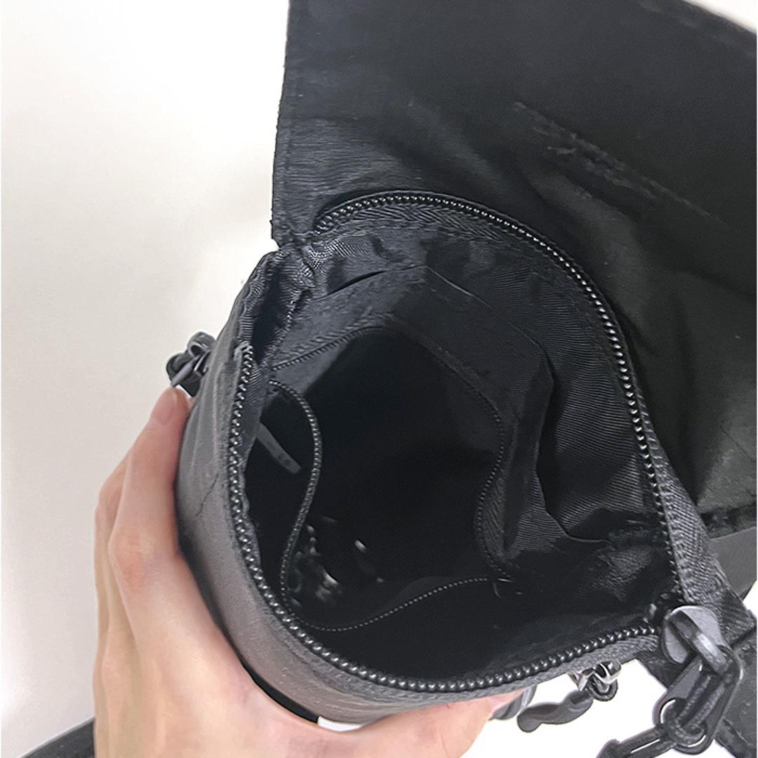 ポシェットレディース 斜めがけ 通販 ショルダーバッグ 斜め掛けバッグ ミニバッグ シンプル かわいい おしゃれ ショルダーベルト取り外し可能 スマホ 貴重品 パスポート 男女兼用 コンパクト アウトドア キャンプ KiU キウ 贈り物 ギフト 169.サイケデリックフラワー ・