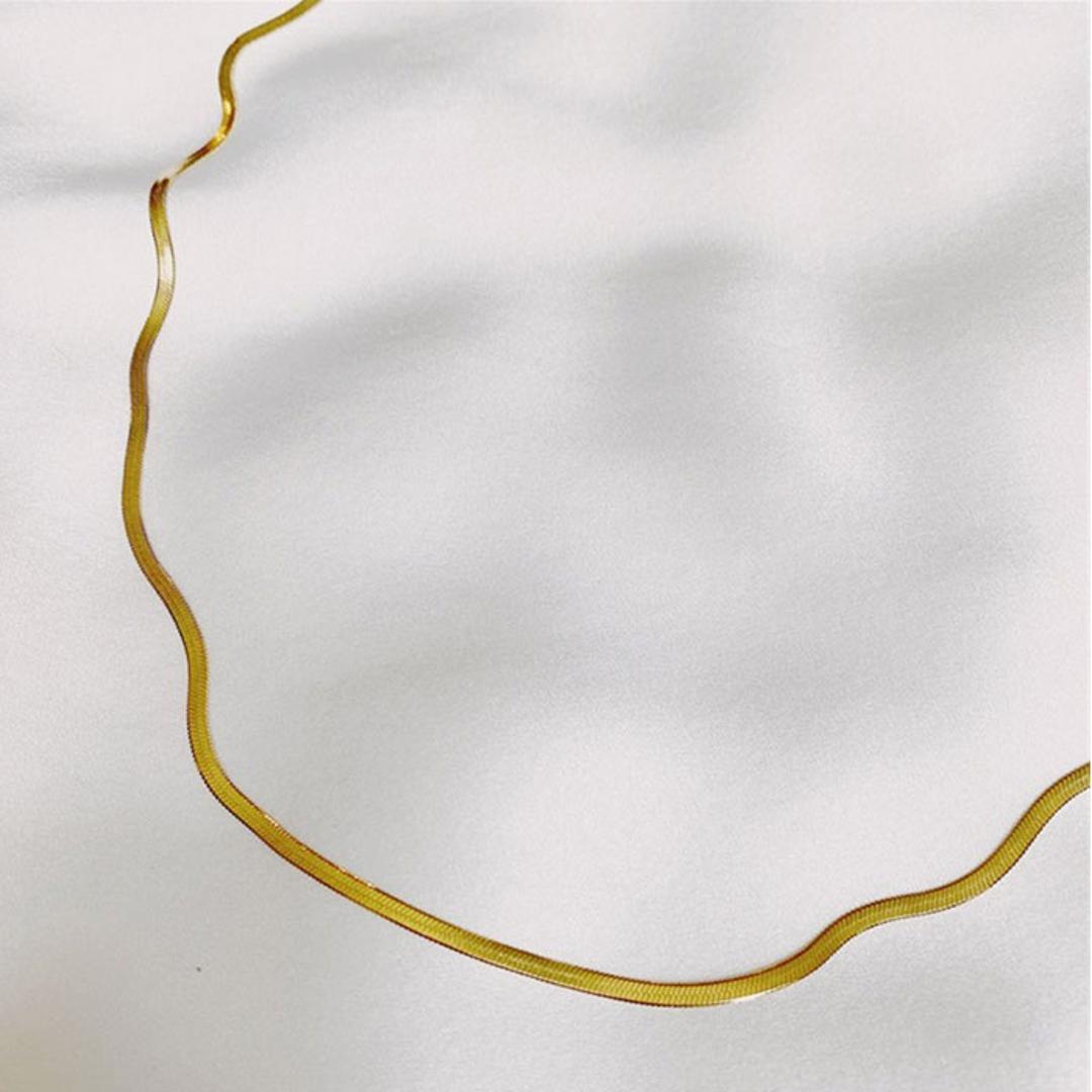 アクセサリー ネックレス レディース メンズ 通販 チョーカー スネーク チェーン スネークチェーン アクセサリ ジュエリー つけっぱなし 錆びない 変色しない ユニセックス 男女兼用 サージカルステンレス シンプル おしゃれ ギフト シルバー 【即日発送】2mm幅-35cm