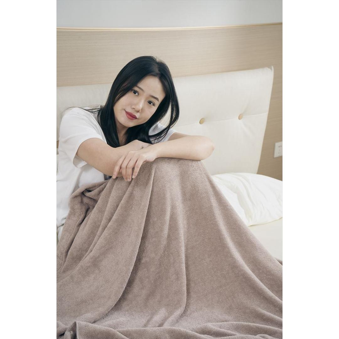 タオルケット 綿100% シングル 通販 コットンタオルケット ケット 大判タオルケット 毛布 布団 ふとん 大判 ブランケット ひざ掛け 膝掛け 膝掛 寝具 寝室 オールシーズン 車内 リビング キャンプ アウトドア お昼寝 昼寝 インテリア ラテベージュ ・