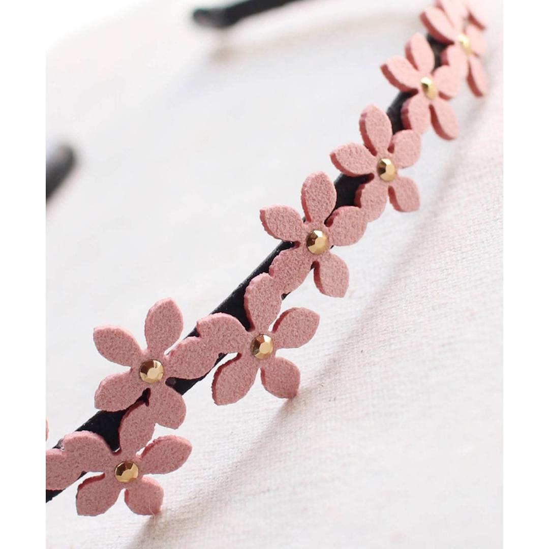 Rora カチューシャ キッズ 通販 ローラ リッツ フラワーカチューシャ ヘアバンド 髪飾り 髪留め お花 発表会 結婚式 卒園式 入学式 女の子 女子 かわいい おしゃれ 子供 子ども こども ヘアーアクセサリー ヘアアクセサリー キッズファッション クリーム フリー