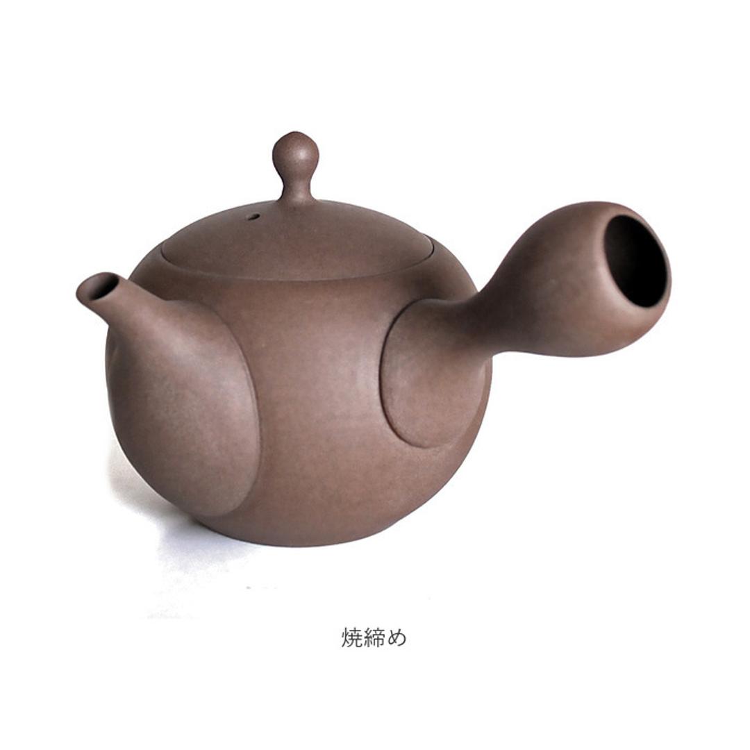 急須 丸型 ロクサン 丸型急須 通販 おしゃれ ティーポット 日本製 取っ手 お茶 かわいい ギフト きゅうす シンプル 茶器 ポット 贈り物 常滑焼 来客用 和モダン 和食器 オシャレ 台所用品 ティータイム ティーウェア WH ・