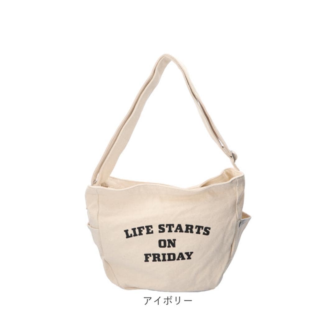 jouet ジョエット ショルダーバッグ J7522 通販 カレッジロゴショルダー 斜め掛けバッグ 斜めがけバッグ ショルダーバック キャンバス 布 斜め掛け おしゃれ かわいい レディース メンズ 普段使い タウン デイリー 旅行 トラベル 軽量 カジュアル ブラック ・