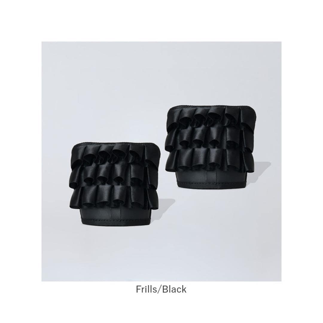 シューアクセサリー 通販 PERO COVER ペロカバー シューチャーム 装飾的アクセサリー シューパーツ シューズアクセサリー スニーカー 男女兼用 おしゃれ 上品 かわいい 靴アクセサリー 靴 くつ シューズ 簡単取付 贈り物 ギフト プレゼント Flower/Mix/White ・