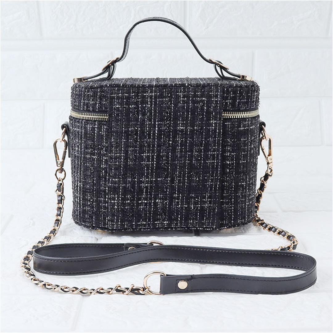 バニティバッグ ショルダー 通販 ショルダーバッグ バニティポーチ ハンドバッグ 斜めがけバッグ 肩掛け レディース おしゃれ かわいい 333137 ガーリー 大人かわいい リボン 女性 女子 通勤 通学 高校生 中学生 オシャレ 可愛い レディースバッグ BLACK ・