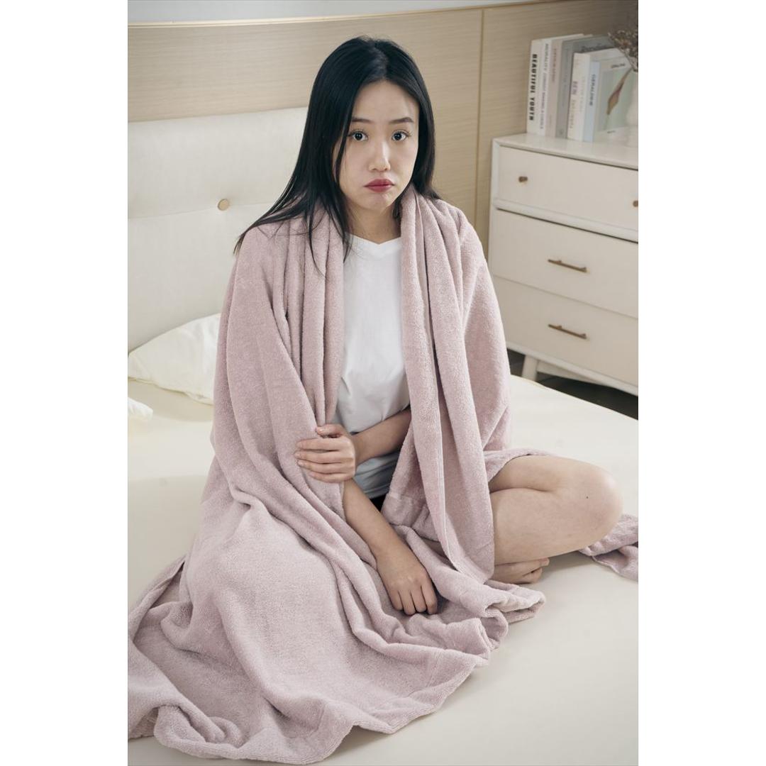 タオルケット 綿100% シングル 通販 コットンタオルケット ケット 大判タオルケット 毛布 布団 ふとん 大判 ブランケット ひざ掛け 膝掛け 膝掛 寝具 寝室 オールシーズン 車内 リビング キャンプ アウトドア お昼寝 昼寝 インテリア ラテベージュ ・