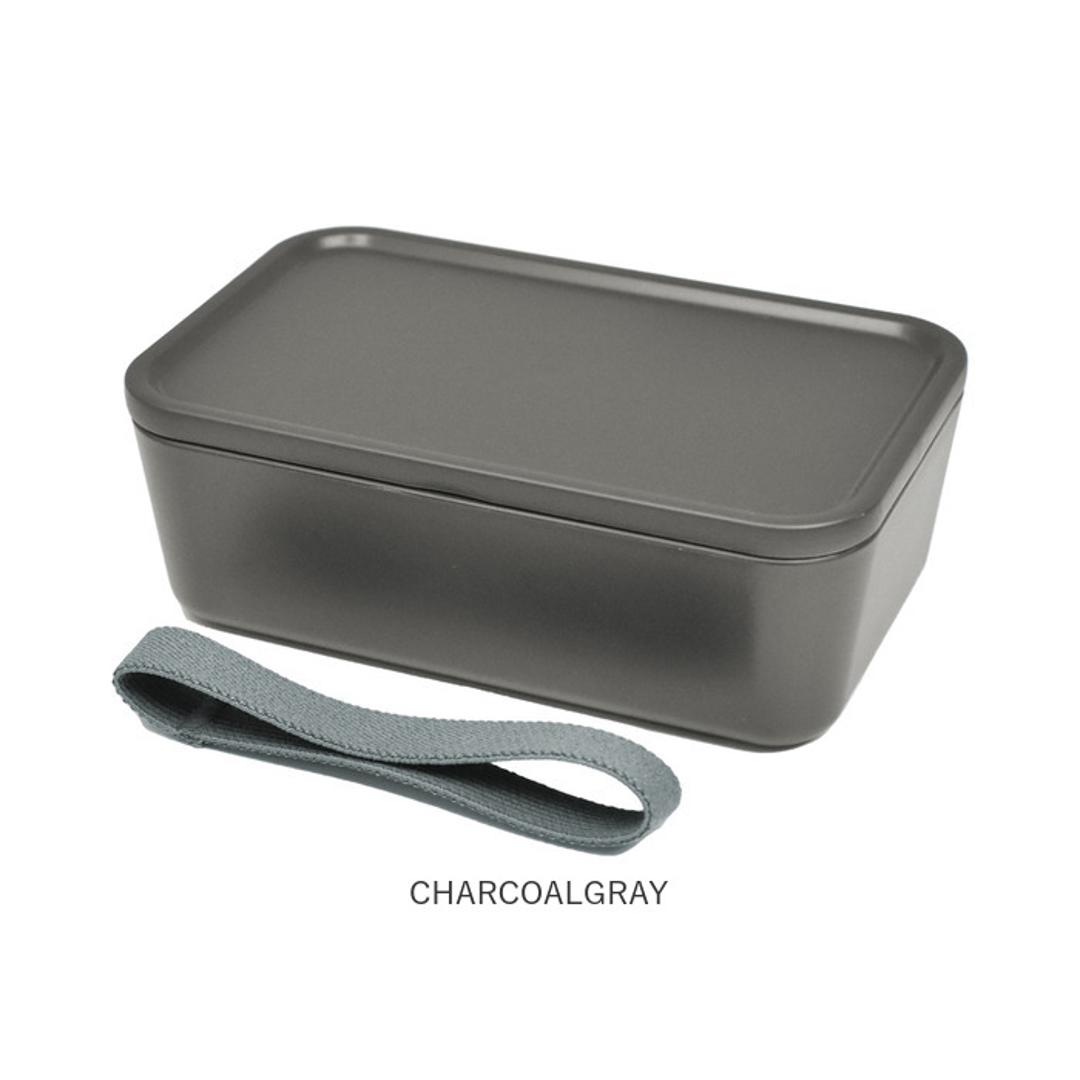 弁当箱 1段 600 通販 ランチボックス 一段 お弁当箱 600ml 女子 男子 フタをしたまま 電子レンジOK ランチベルト付き おしゃれ シンプル 無地 大人 かわいい 310 サンイチマル 一段ランチBOX 42403 BEIGE ベージュ SAXBLUE ・