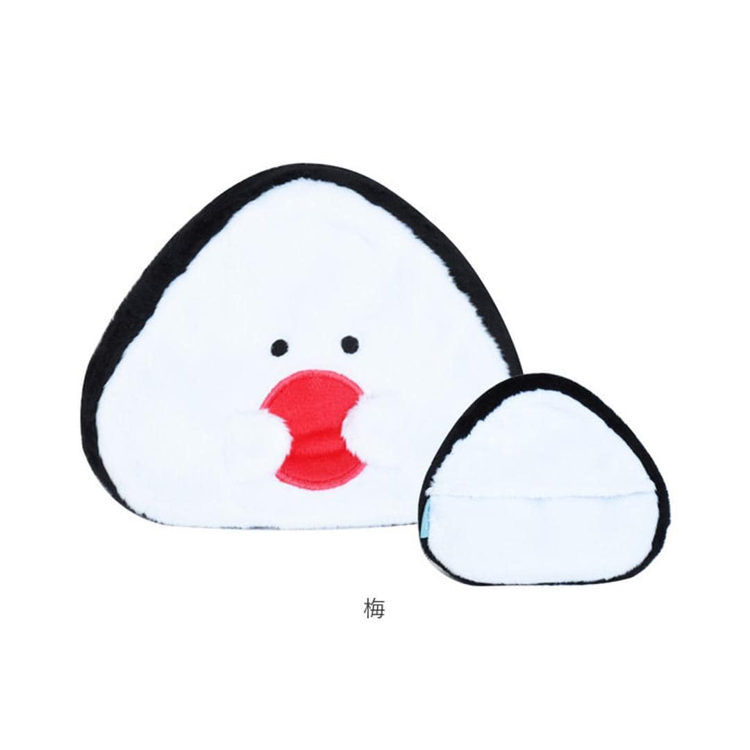ぎゅっとおにぎりさん カイロ ミニ 貼らない 通販 ポケットカイロ ウォーマー ぬいぐるみ じんわり 温める 貼らないタイプ おにぎりさん レンジでチン レンジ 繰り返し使える 繰り返し かわいい 可愛い 小さめ 持ち運び コンパクト 防寒グッズ 寒さ対策 エコ のり ・