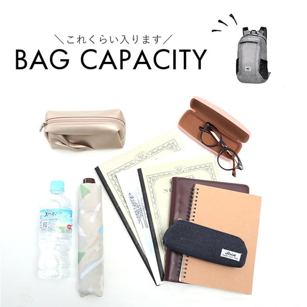 折りたたみ リュック 軽量 通販 リュックサック バックパック デイパック 折り畳みリュック ナップザック ポケッタブル パッカブル サブバッグ コンパクト 携帯 アウトドア レジャー 旅行 キャンプ お買い物 ショッピング 学生 散歩 ウォーキング ランニング ライトグレー ・