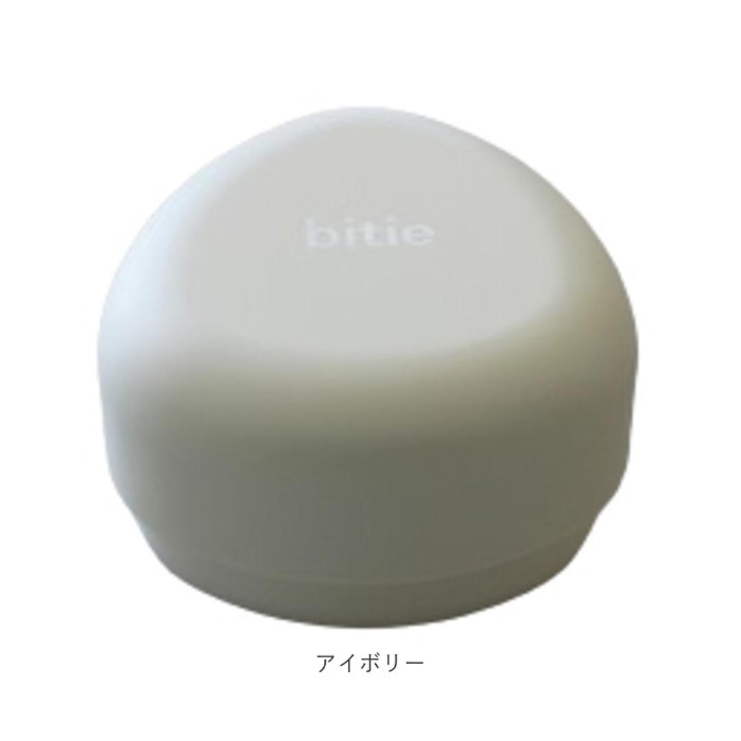 おにぎりケース 大きめ 通販 日本製 おむすびケース おにぎり ケース 弁当箱 お弁当箱 ランチボックス 1段 一段 ハードケース かわいい シンプル 子供 子ども こども 大人 女性 遠足 運動会 女の子 男の子 通学 通勤 弁当用品 お弁当グッズ 食器 ベージュ ・