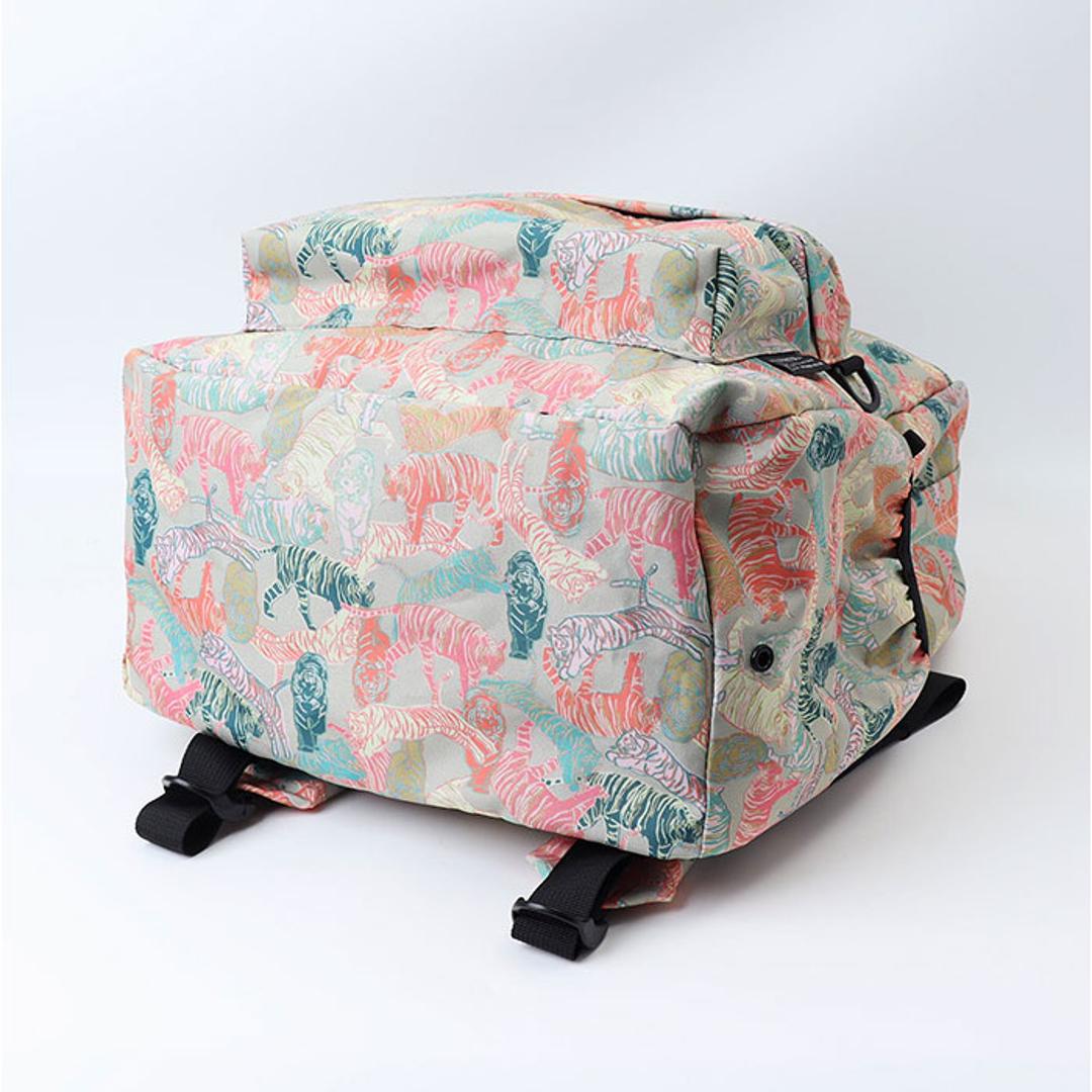 kiu キウ デイバック 2ND K447 大容量 通販 リュックサック リュック バッグパック バックパック マザーズリュック マザーズバッグ マザーズバック ポケット カジュアル 通勤 通学 KiU メンズ レディース 男女兼用 ユニセックス アウトドア 175.レオパード ・