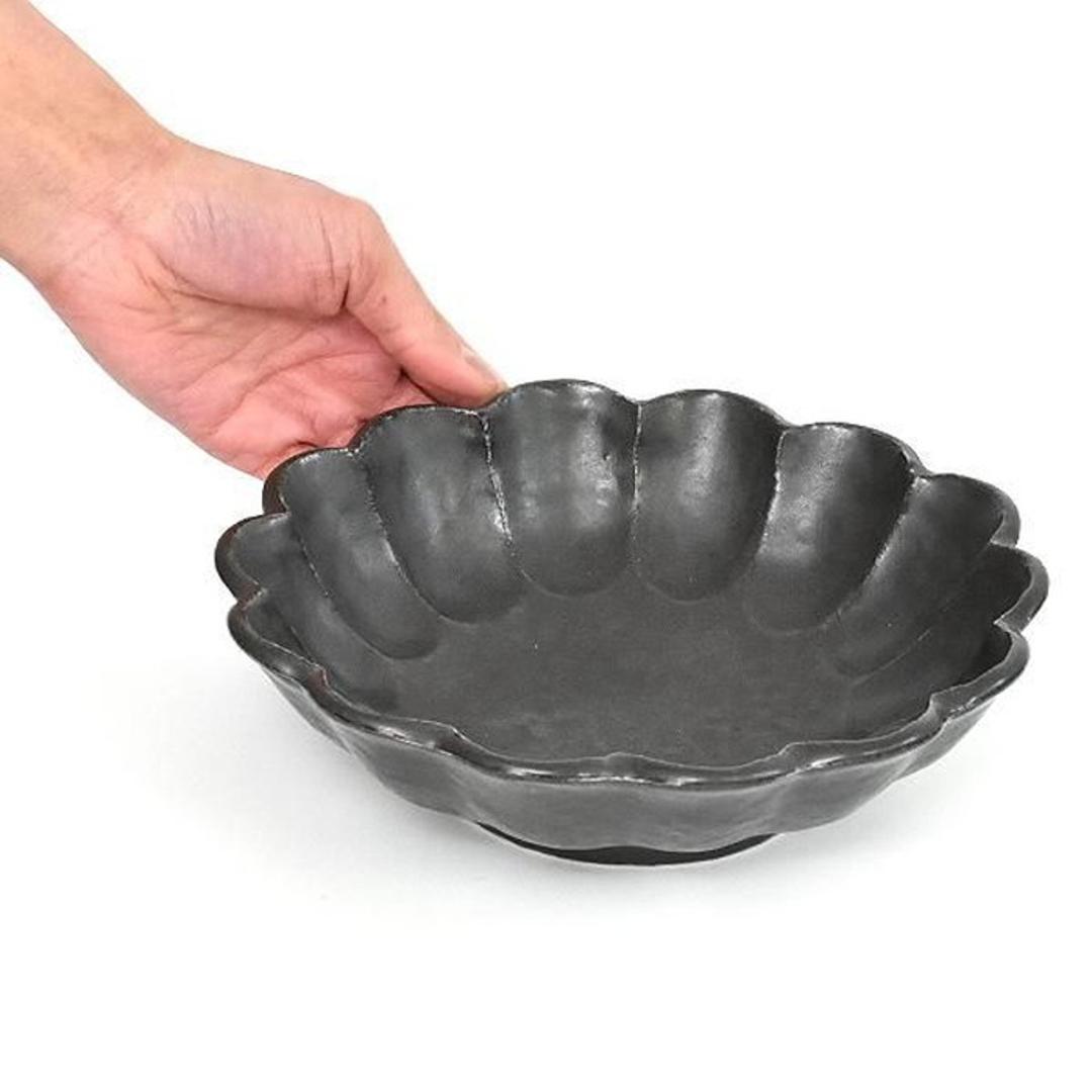 美濃焼 小鉢 通販 日本製 小皿 中鉢 美濃 焼 16cm 取り皿 副菜 取皿 和食器 おしゃれ モダン かわいい 花形 花型 お花 サラダ デザート 電子レンジ対応 食洗機対応 朝食 おやつ 夕食 リンカ 16ボウル グルメスタイル キッチン用品 ホワイト ・