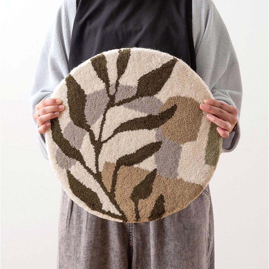 シートクッション 通販 クッション 座布団 チェアパッド 椅子用クッション 座面クッション 円 丸 厚み約1.8cm 直径40cm ダイニング デスクチェアー 椅子 椅子用 車 持ち運び シート シンプル おしゃれ カジュアル ギフト 贈り物 タイプA ・