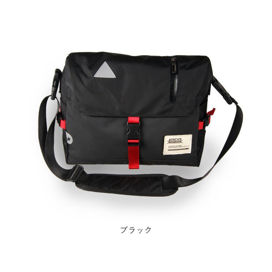 メッセンジャーバッグ 大容量 メンズ 通販 メッセンジャーバック ショルダーバッグ サイドバッグ ボディーバッグ ショルダーバック ボディーバック サイドバック A4 軽量 撥水 斜めがけバッグ 斜めがけバック 斜めがけ 肩掛け 自転車 通勤 通学 ネイビー ・