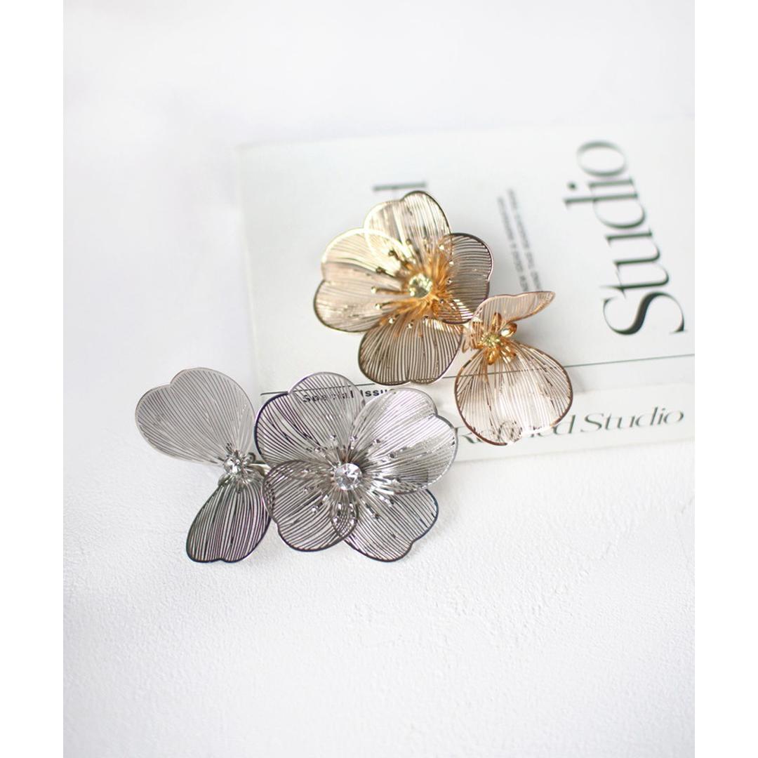 Rora ヘアクリップ キッズ 通販 グラシア ヘアークリップ 髪どめ 髪留め ヘアアクセサリー 髪飾り お花 フラワー 子供 女の子 大人っぽい 卒園式 入学式 結婚式 発表会 可愛い おしゃれ かわいい 子ども用アクセサリー キッズファッション ゴールド ・