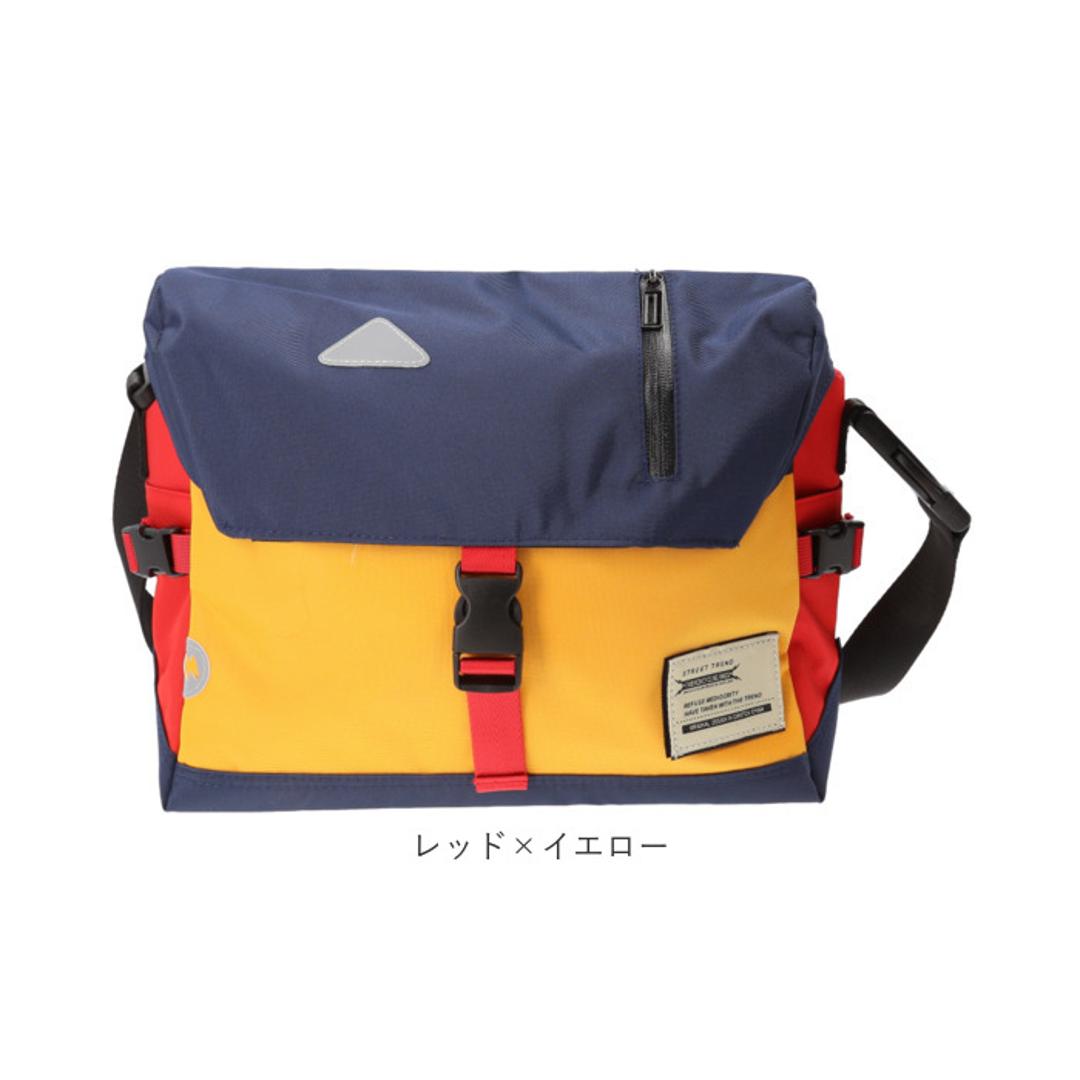 メッセンジャーバッグ 大容量 メンズ 通販 メッセンジャーバック ショルダーバッグ サイドバッグ ボディーバッグ ショルダーバック ボディーバック サイドバック A4 軽量 撥水 斜めがけバッグ 斜めがけバック 斜めがけ 肩掛け 自転車 通勤 通学 ネイビー ・