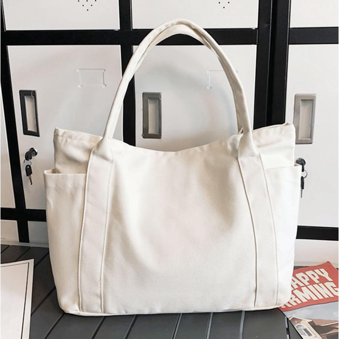 【最短即日発送】【送料無料】トートバッグ レディース A4 通販 トート マザーズバッグ バッグ かばん トートバック 鞄 バック 大容量 キャンバス 無地 大きめ 大人 学生 通勤 通学 ビジネス マイバッグ ポケット マチあり シンプル カジュアル おしゃれ オシャレ かわいい アイボリー ・