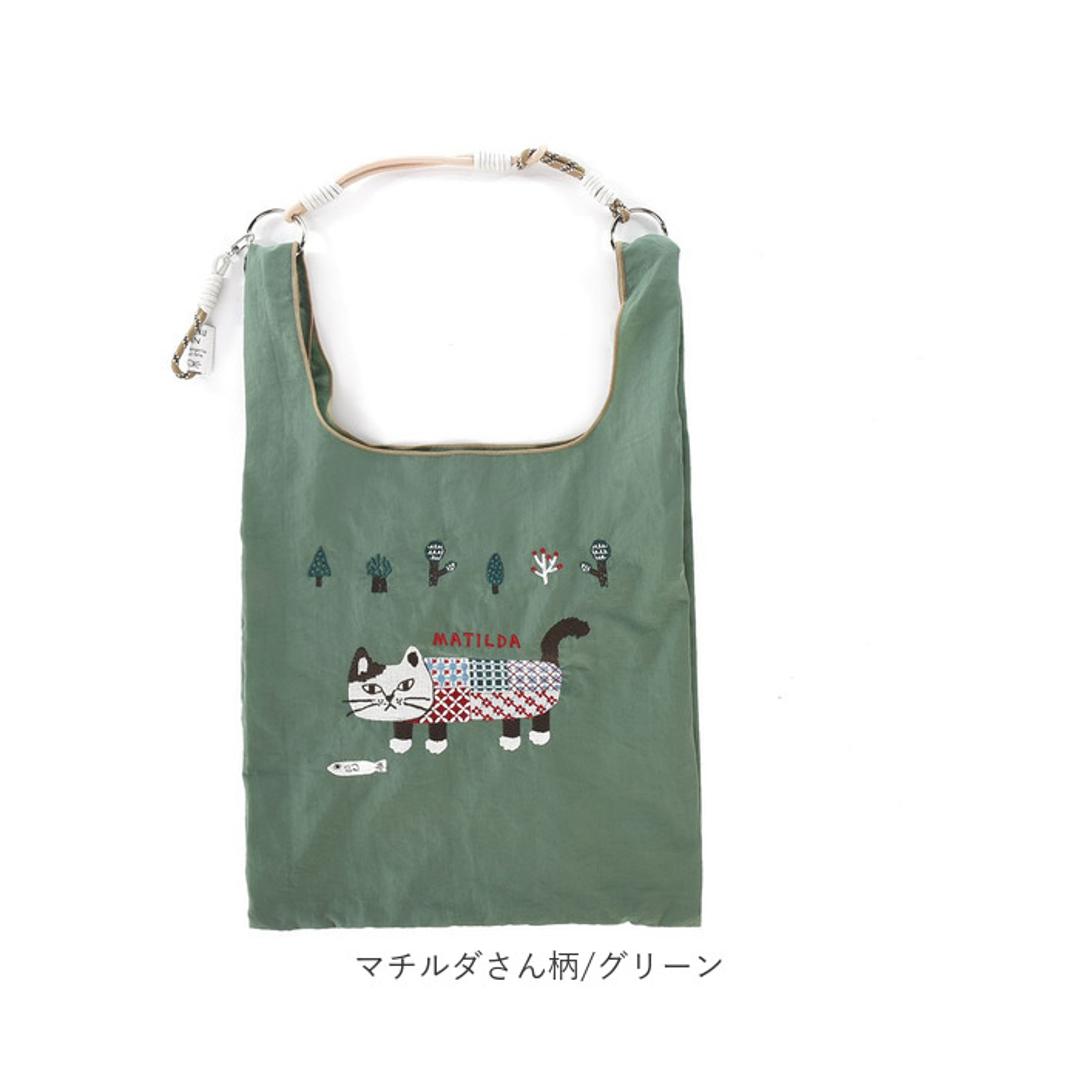 クスグルジャパン バッグ 通販 サブバッグ ナイロン エコバッグ エコバック ショッピングバッグ レジ袋 ハンドルロープ付き コンパクト 軽量 丈夫 マチ広 レディース メンズ ギフト 贈り物 おしゃれ かわいい ネコまるけ柄/カーキ ・