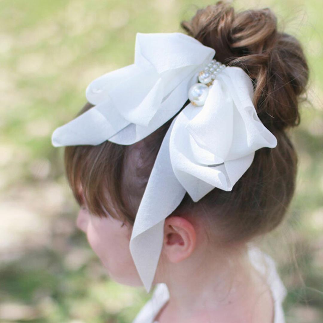 Rora ヘアゴム キッズ 通販 ルボン 髪ゴム 髪飾り 髪留め リボン シフォン 大きい パール 女の子 子供 子ども こども おしゃれ かわいい フォーマル 大人っぽい 上品 入園式 卒園式 入学式 卒業式 結婚式 パーティー ヘアアレンジ ヘアアクセサリー ホワイト FREE
