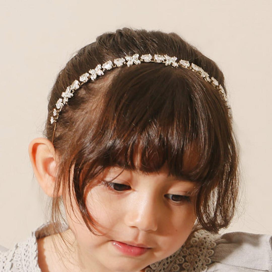 RORA カチューシャ 細め 通販 ローラ エイヴァ ヘッドドレス ヘアアクセサリー 髪飾り キッズ 子供 子ども こども 女の子 女子 キラキラ ビジュー フォーマル おしゃれ かわいい 入園式 卒園式 入学式 卒業式 発表会 結婚式 キッズファッション ゴールド ・