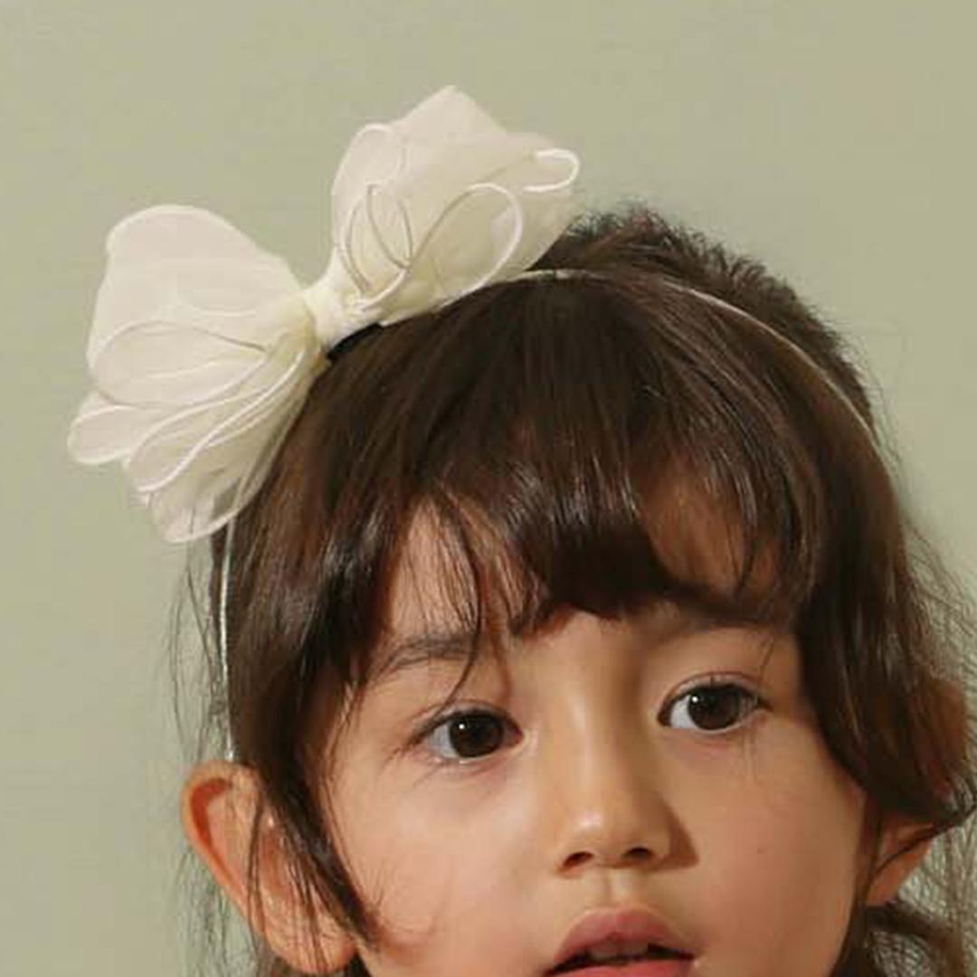 RORA カチューシャ 細め 通販 ローラ グレース ヘッドドレス ヘアアクセサリー 髪飾り キッズ 子供 子ども こども 女の子 女子 リボン シフォン フォーマル おしゃれ かわいい 入園式 卒園式 入学式 卒業式 発表会 結婚式 キッズファッション アイボリー ・