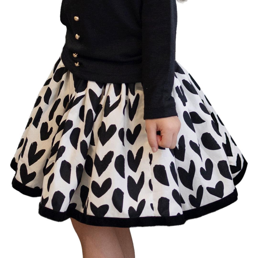 Rora 子供服 スカート 通販 アゲハ ハート柄スカート フレアスカート チュールスカート キッズ 女の子 女子 ハート カジュアル パーティー お出かけ 誕生日 記念日 かわいい オシャレ 可愛い おしゃれ ボトムス 子ども服 キッズファッション ブラック 110cm