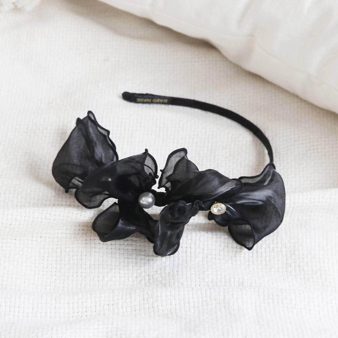 カチューシャ キッズ リボン 大きめ 通販 ヘッドドレス 髪飾り 女の子 子供 子ども こども セレモニー 入学式 結婚式 卒園式 卒業式 ピアノ発表会 フォーマル かわいい おしゃれ ヘアアレンジ ヘアーアクセサリー ヘアアクセサリー キッズファッション ブラック フリー