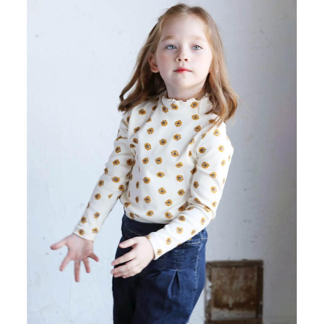 Rora 女の子 キッズ 長袖 Tシャツ 通販 ロンT 63042302 長袖Tシャツ カットソー リブ編み ハイネック 花柄 ひまわり おしゃれ かわいい オシャレ 可愛い 秋 冬 春 秋冬 こども 女子 小学生 トップス 子ども服 子供服 キッズファッション クリーム 100cm