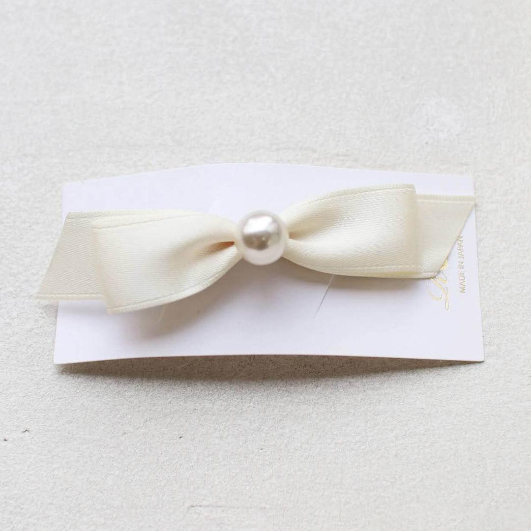 ヘアクリップ 大きめ リボン 通販 ヘア クリップ ヘアピン 髪飾り 髪留め キッズ 女の子 子供 子ども こども おしゃれ かわいい 可愛い 卒園式 入学式 ピアノ発表会 七五三 結婚式 パール ヘアアレンジ ヘアアクセサリー キッズファッション クリーム フリー
