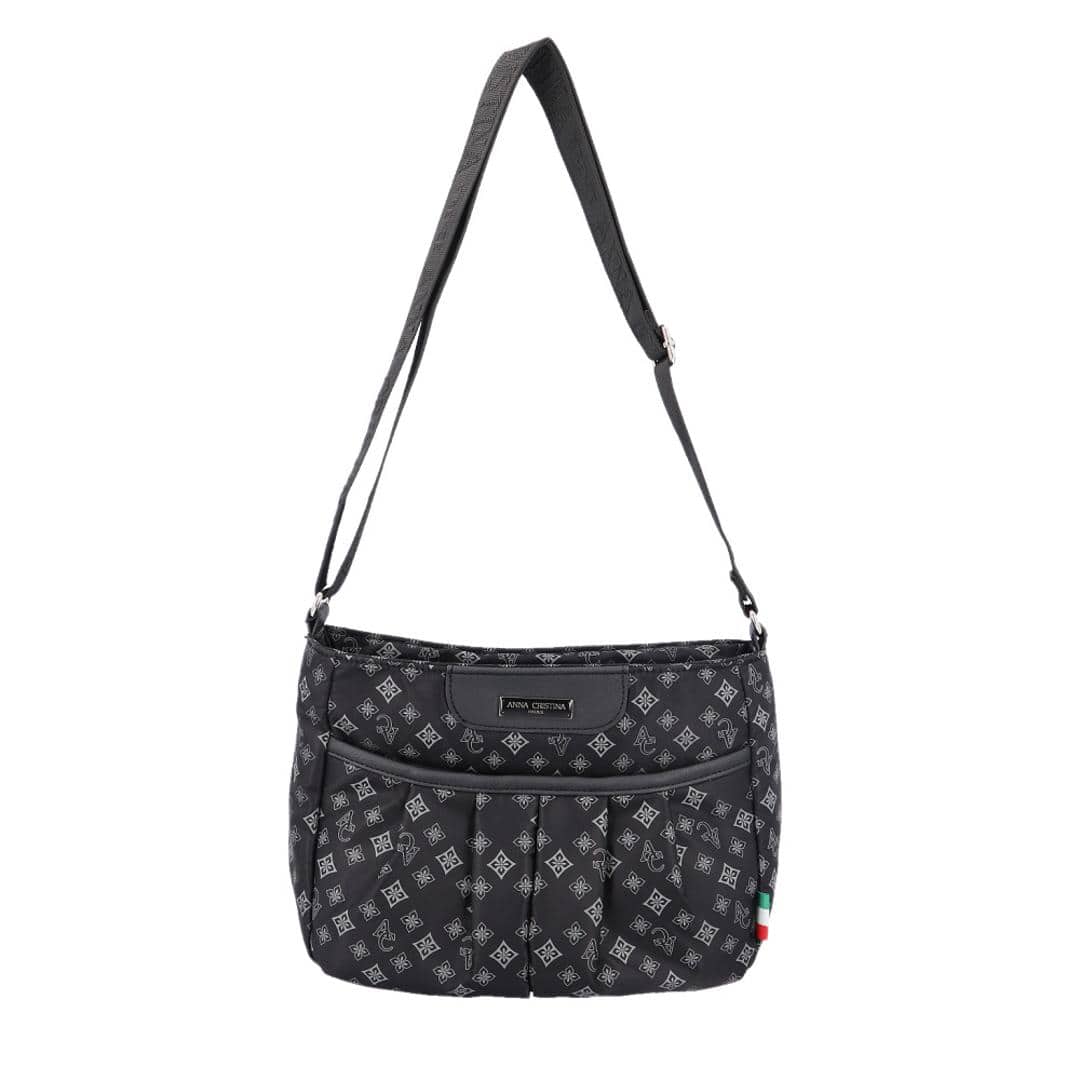 ショルダーバッグ レディース 斜めがけ 大人 軽量 ナイロン 通販 ショルダーバック 斜めがけバッグ 斜めがけバック 斜め掛け 横型 ななめがけ バッグ 肩掛け 鞄 ショルダー 大きめ キャリーオン 旅行 オシャレ おしゃれ かわいい レディースバッグ ブラック ・